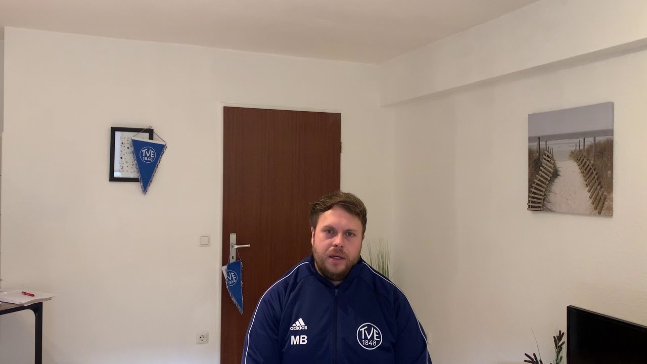 Hauptberuflicher Fu&szlig;balltrainer zu seiner Trainerausbildung bei trainr.