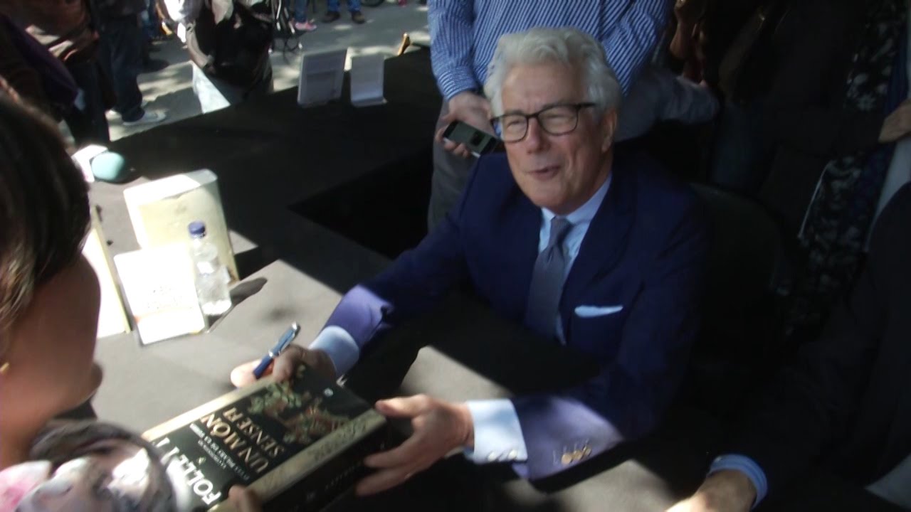 Ken Follet firma libros por primera vez por Sant Jordi