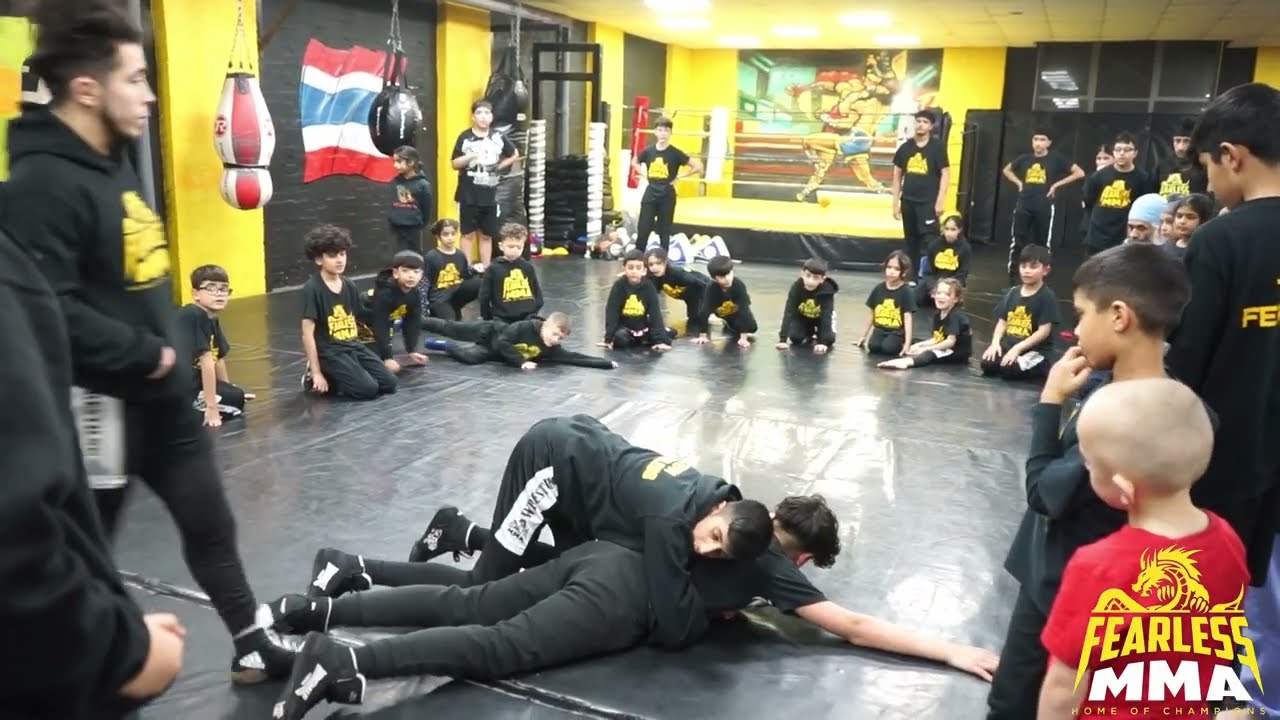 MMA Coach trains 5 year olds!