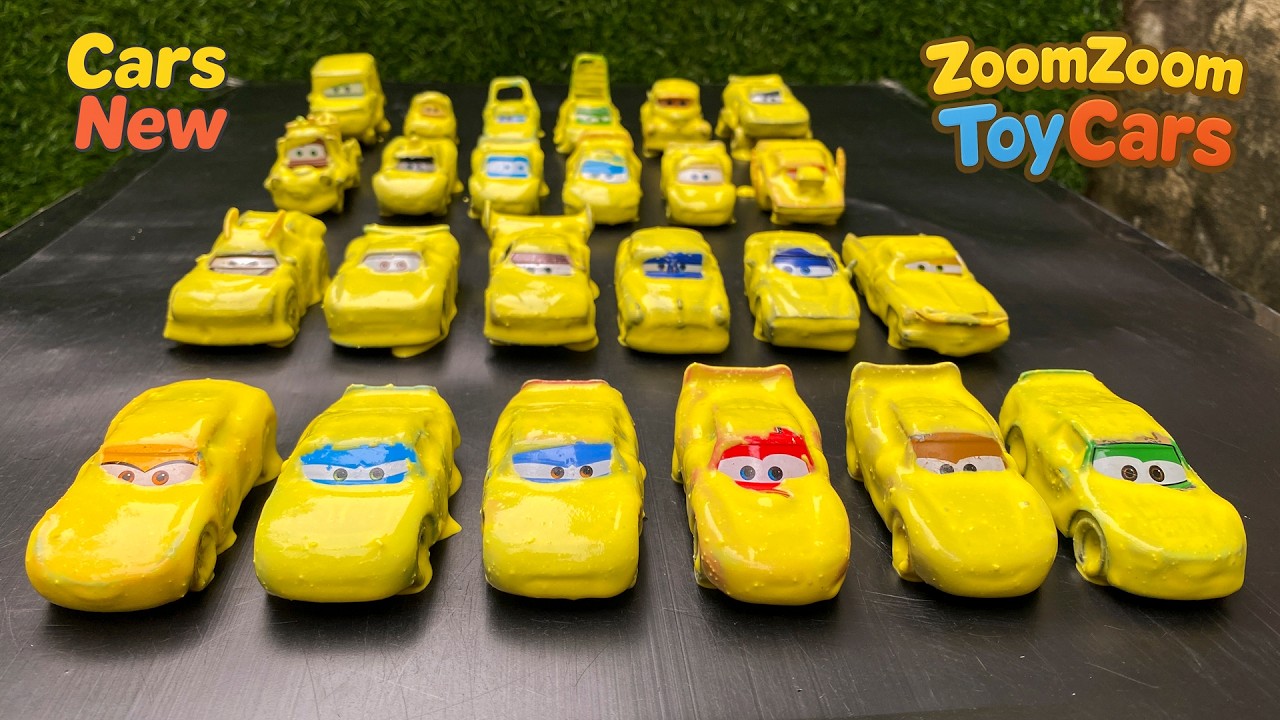 24 Disney Cars & Takara Tomy Clean Up Muddy Yellow Convoy!
