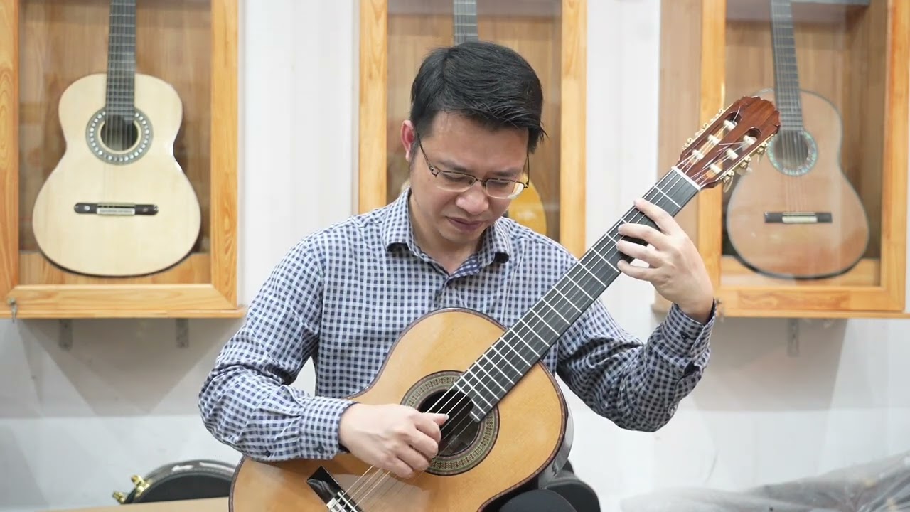 Teodoro Perez Especial Aniversary Guitar