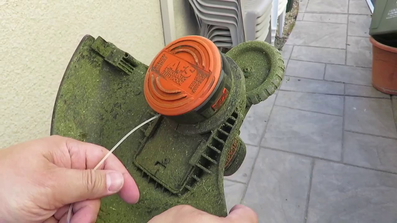 Замена катушки с леской для триммера Black and Decker