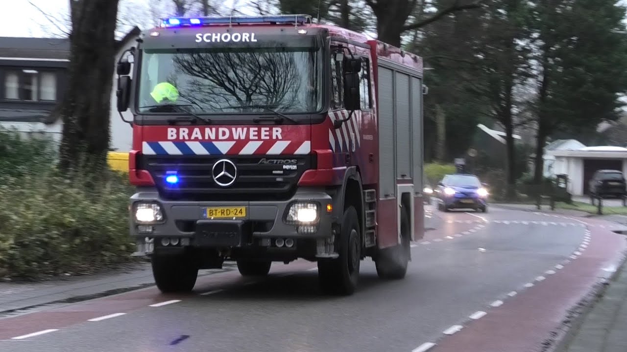 25.12.2024 | PRIO 1 Brandweer & Politie | Ass. Ambu (afhijsen) Laanweg Schoorl