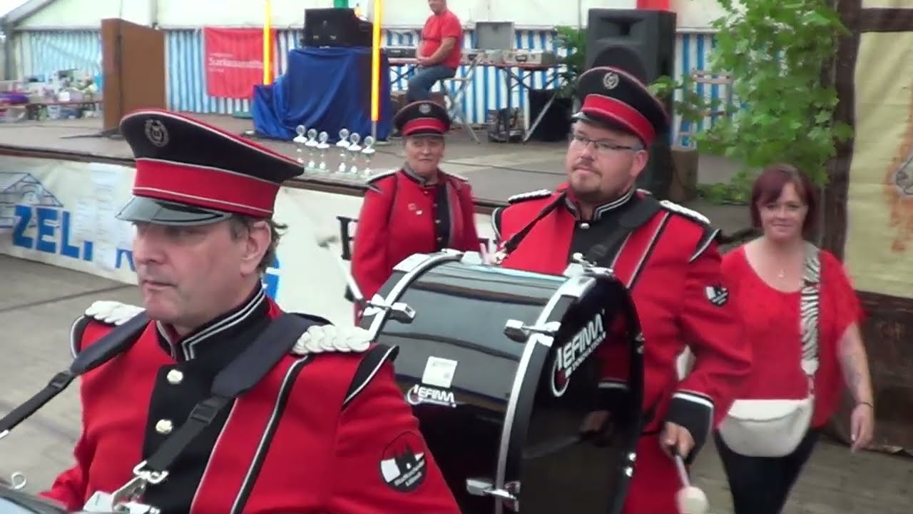 51. Schützenfest Moisling. Einmarsch der Ehrengäste 03.09.2023