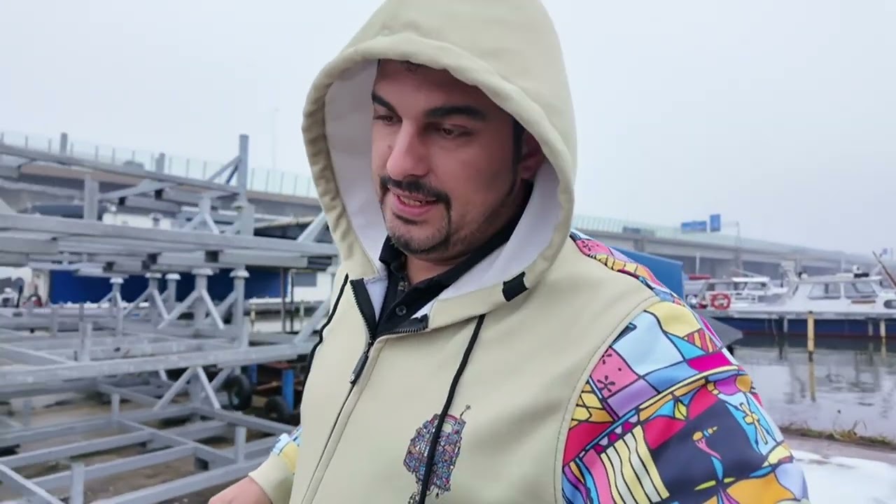 Damage to our boat after a freezing week??? Narwhal580RR 