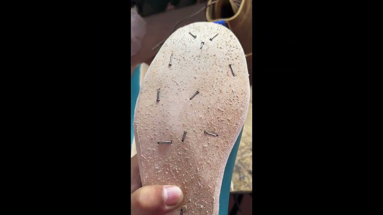 How we offer custom made boots V01