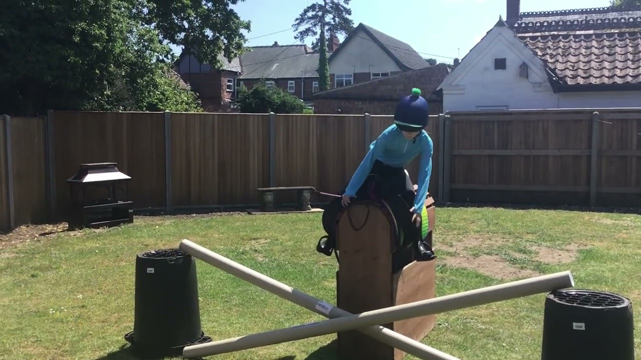 Horse Riding Blooper as Woody is spooked by a flying shoe