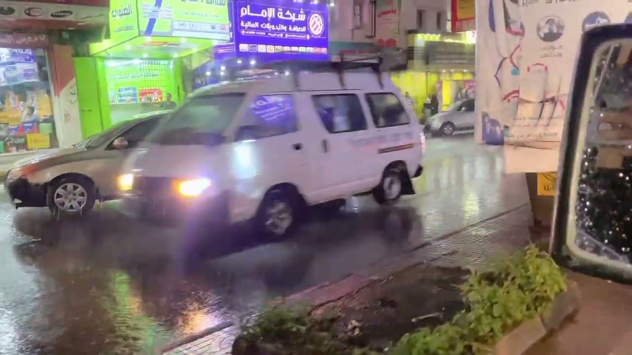 تصوير اليوم شارع جمال جولة العوضي جولة الوادي تعز اليمن 🇾🇪