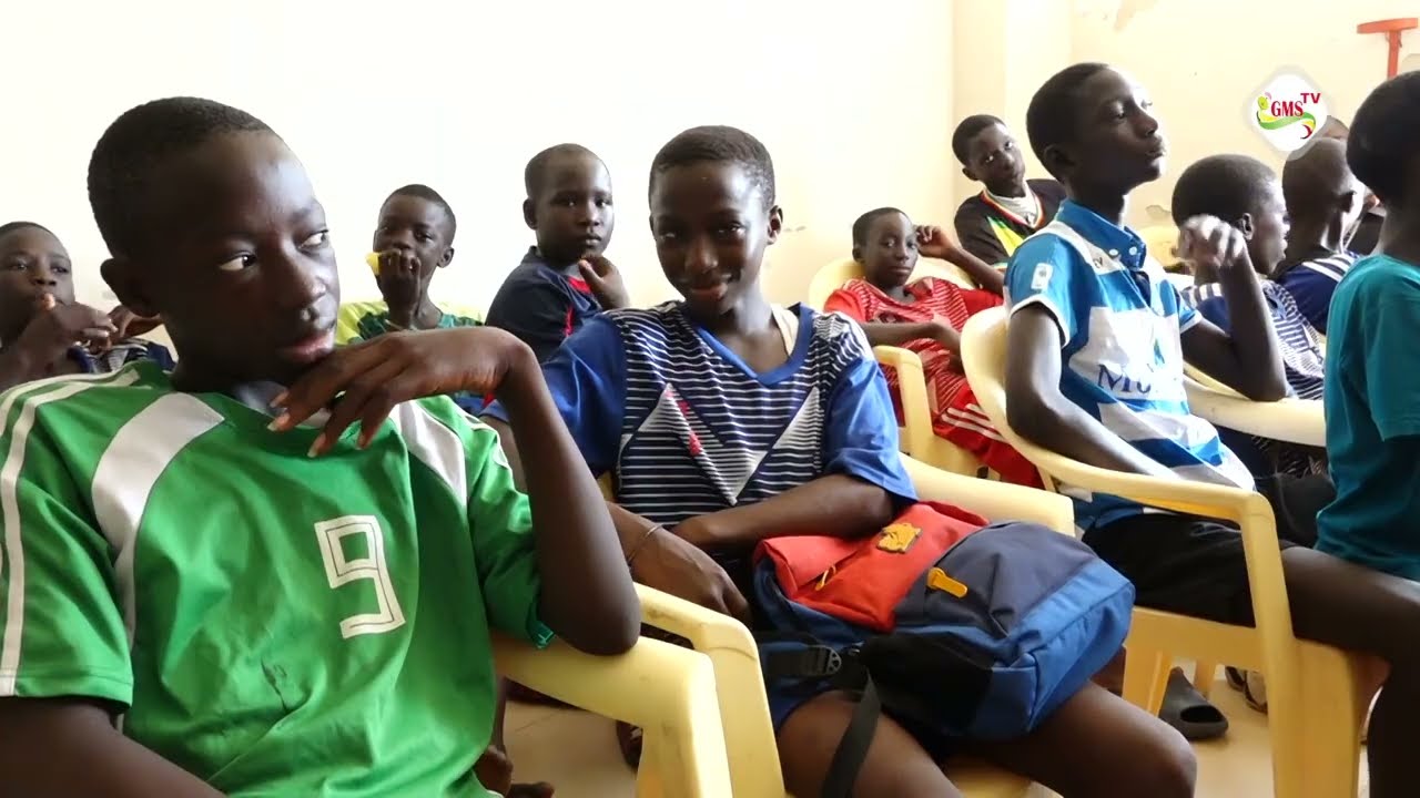 ZIGUINCHOR : 69 école de football outillées par Seydou Sane