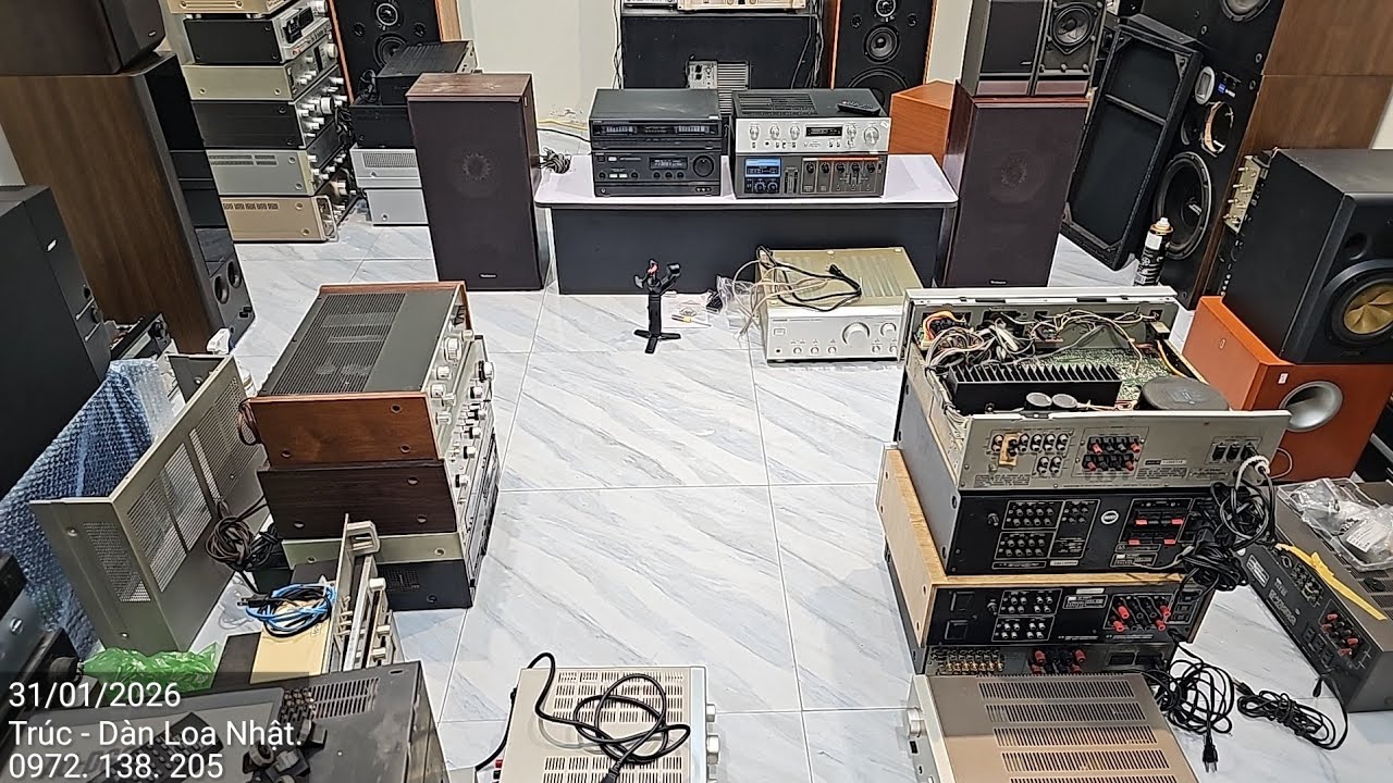 Amply + EQ, đẩy liền vang Pioneer V11, Pioneer 7900, Loa Bose. Trúc - Hưng Yên.   0972 138 205. 