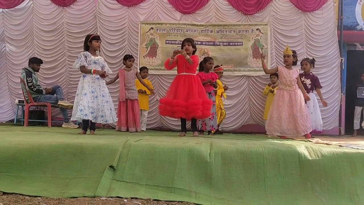 Hurururu dance krishna kanhaiya #dance #krishna #school #kids
