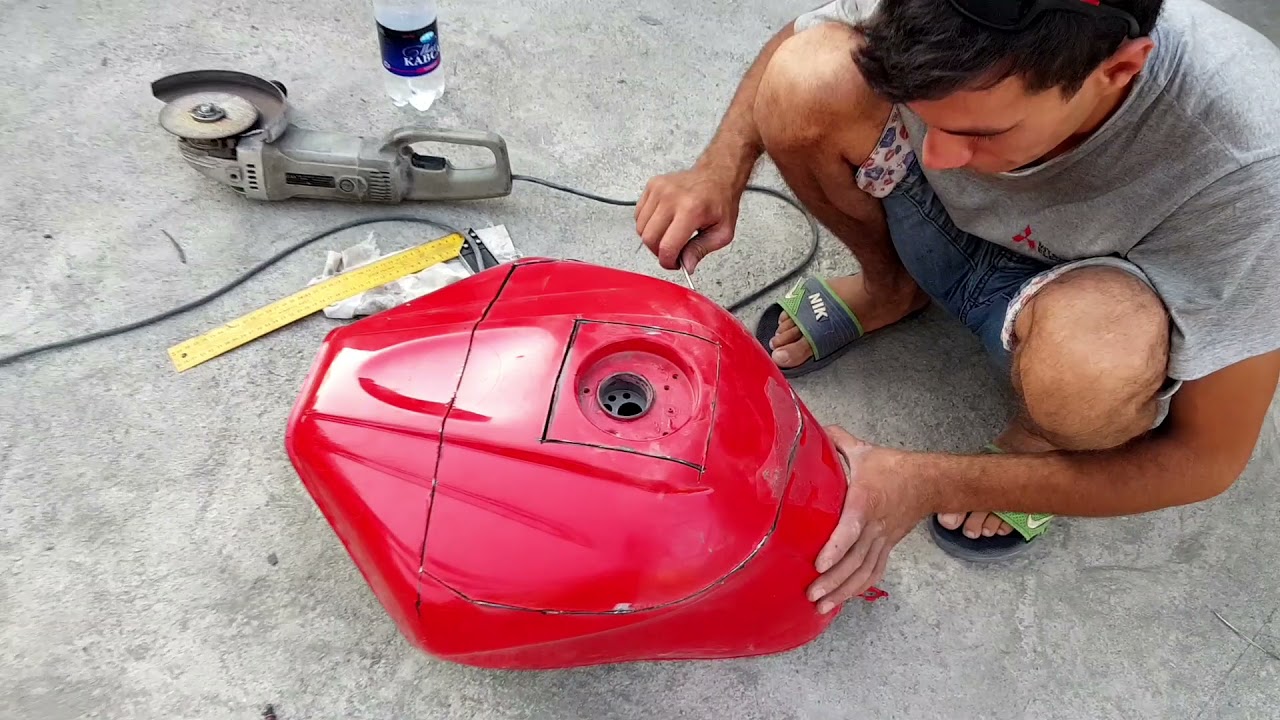Stunt tank building Yamaha r6 2003