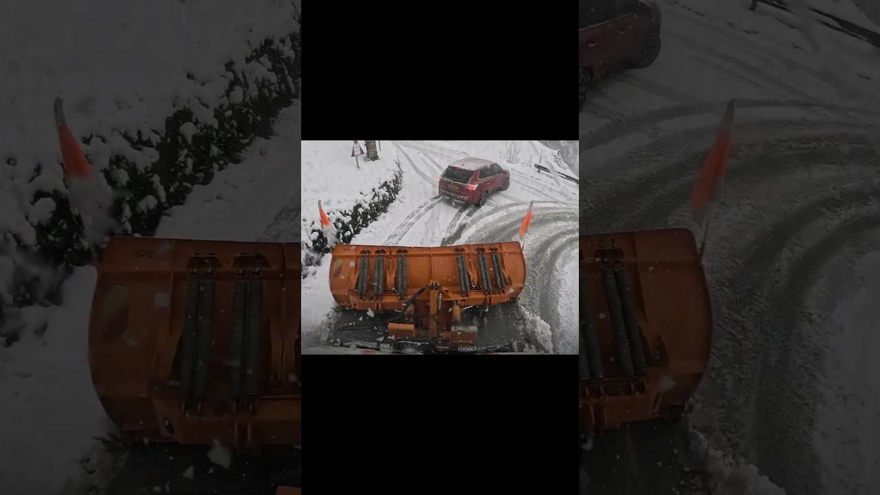 ❄️The will was there, but oh well❄️Snow removal | Winter service in Tyrol @erdbewegungen-daum