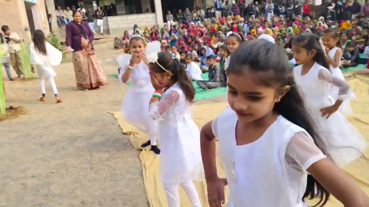 Papa mere papa dance by pasinamuvada primary school# N d zala