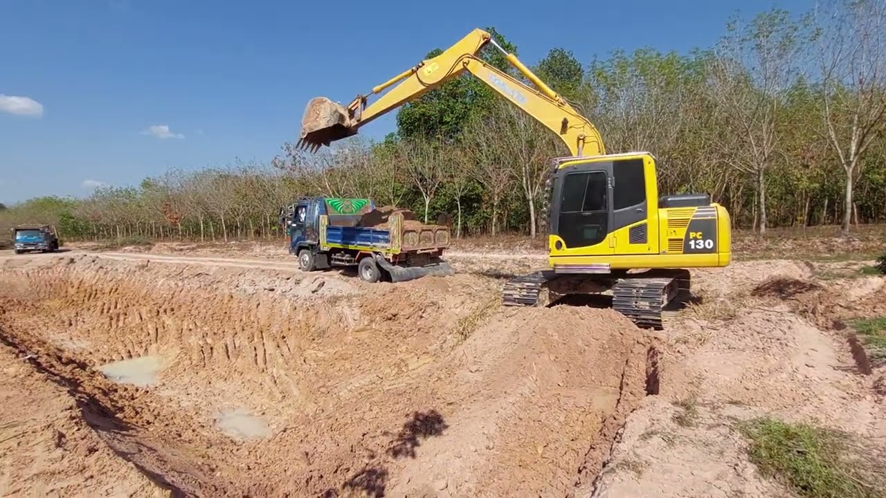 ขุดบ่อเจอดินแห้งแค่เมตรเดียวที่เหลือดินเปียกหมด!!