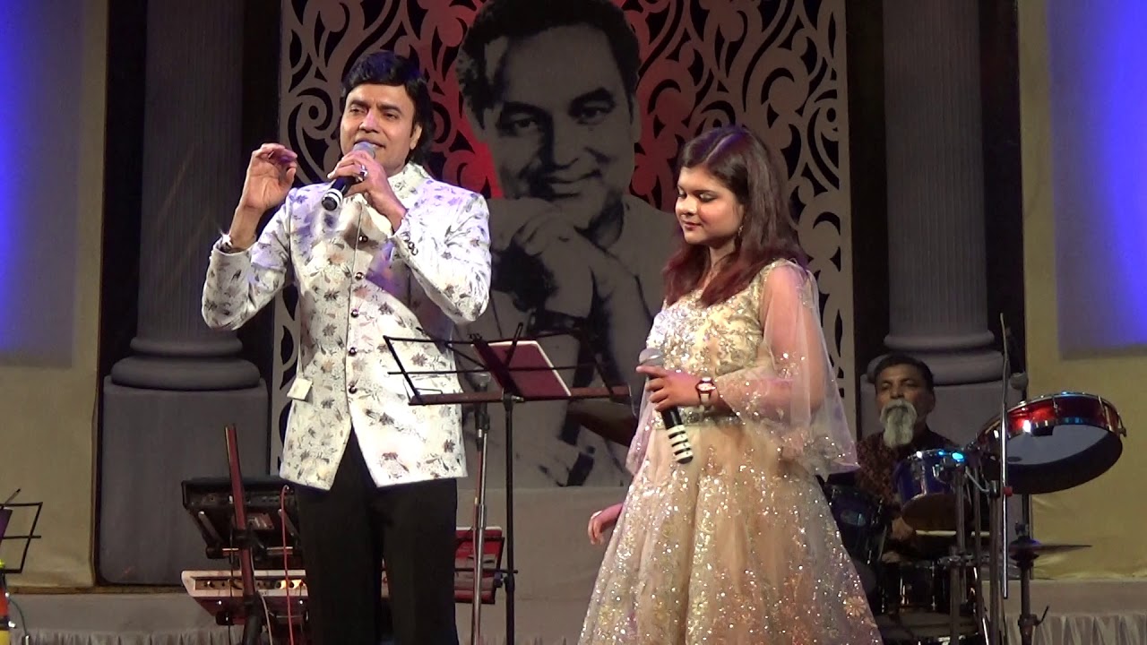 Ye Mausam Rangeen Sama LIVE by Priyanka Mukherjee and Mukhtar Shah