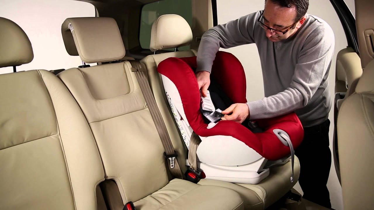 VERSAFIX (up to 2018) - Installing the Seat | 3 Point Seatbelt