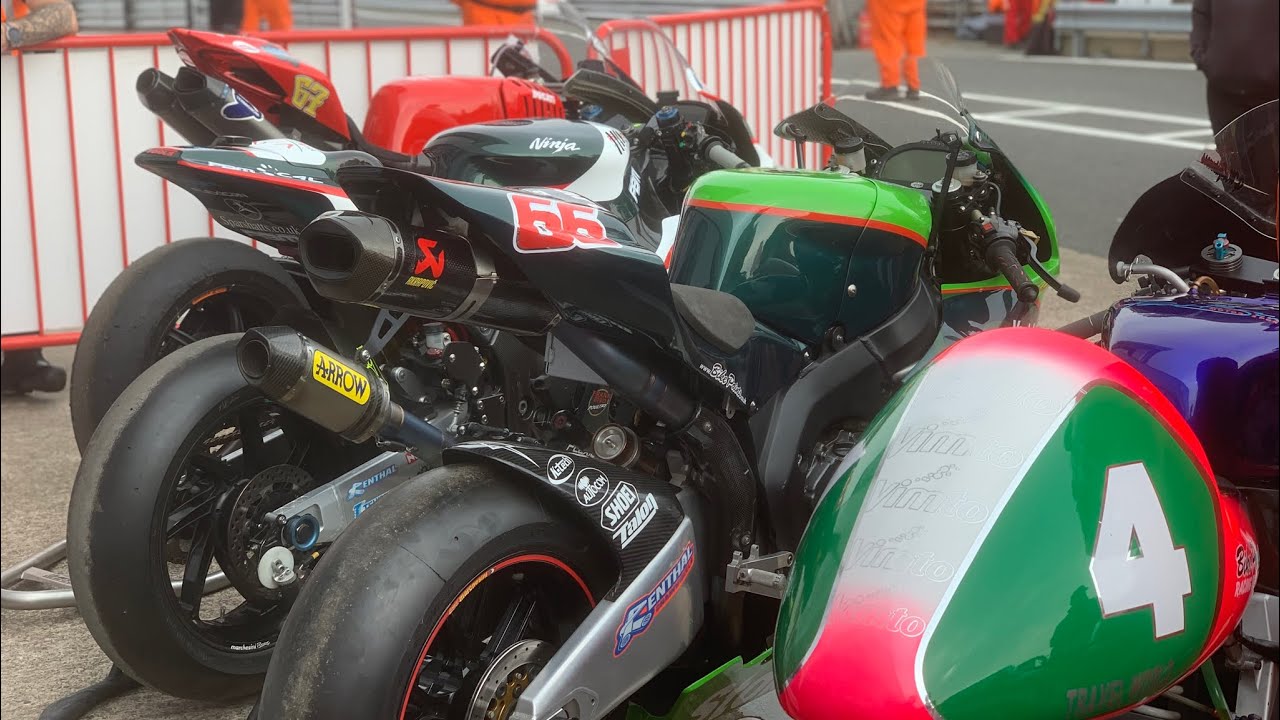 Oulton Park super bikes PURE SOUND