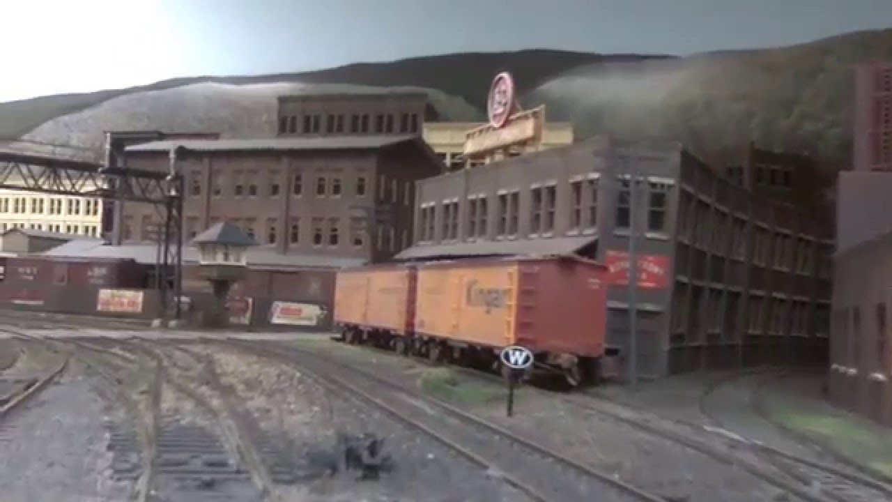 Jim Hertzog's Reading RR Westbound