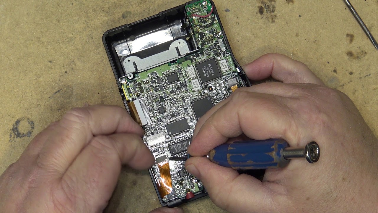 Sony TCD D8 DAT walkman is broken lets fix it