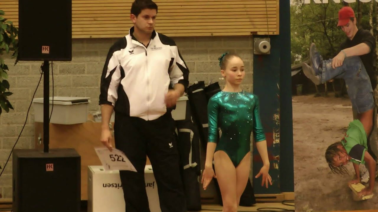 Eythora Thorsdottir FX - 2011 Eredivisie Jeugd