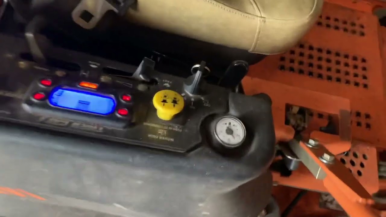 What a Scag Tiger Cat II with bad battery runs/sounds like.