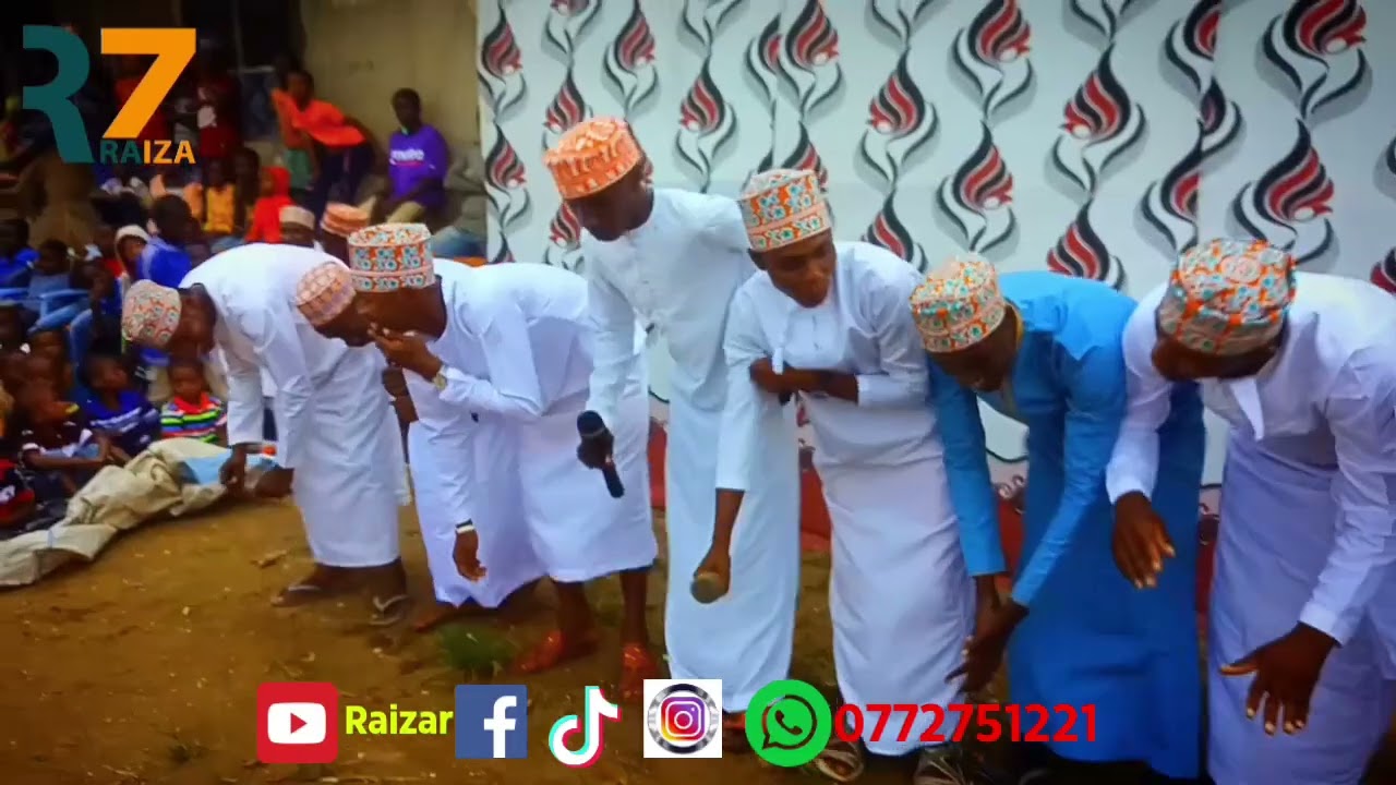 angalia vita walivo vifanya murabbia katika qaswida ya #SALAM usisahau #SUBSCRIBE