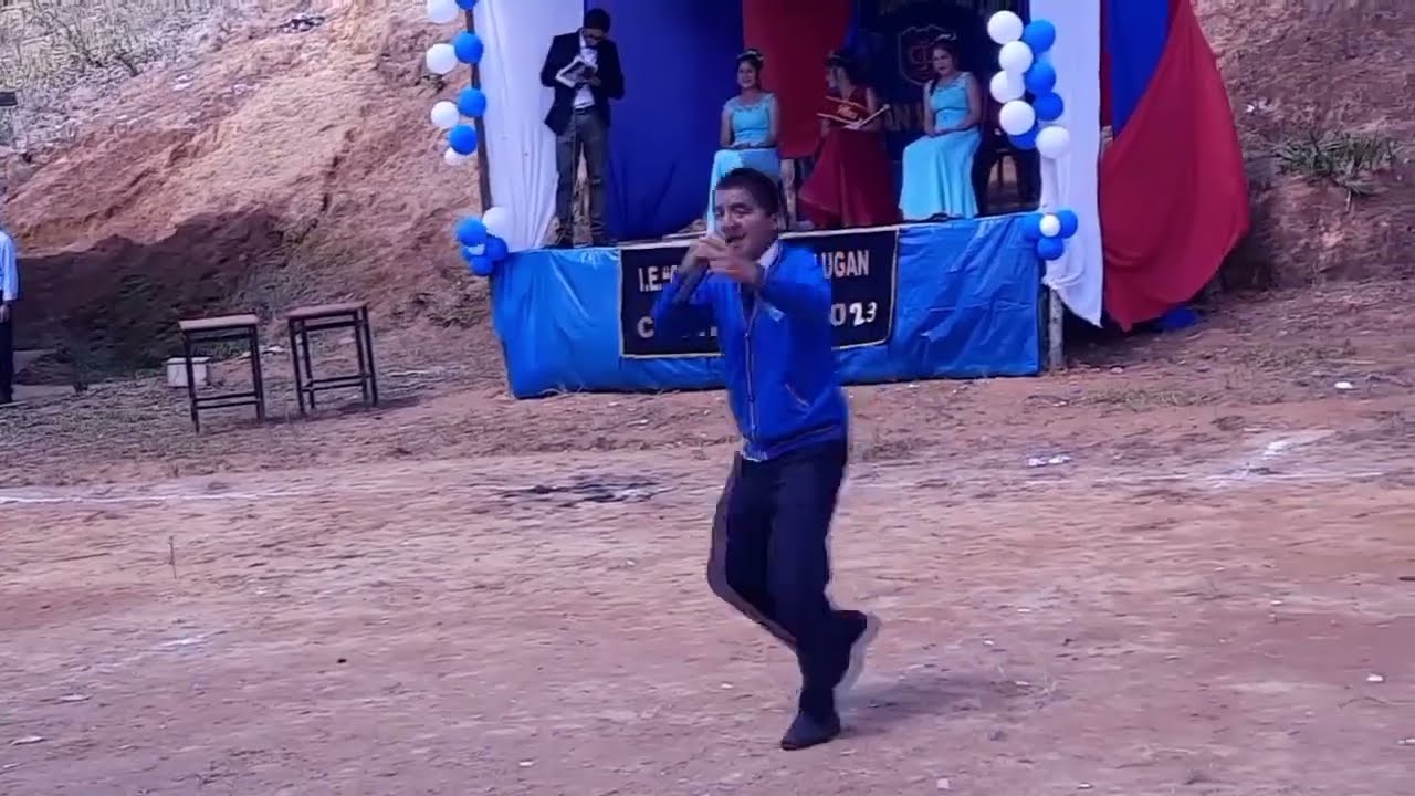 Alumno Cantando y se roba el show ( Tanta Soledad en Mi Vida ) #CorazónSensual #viral #Tendencia