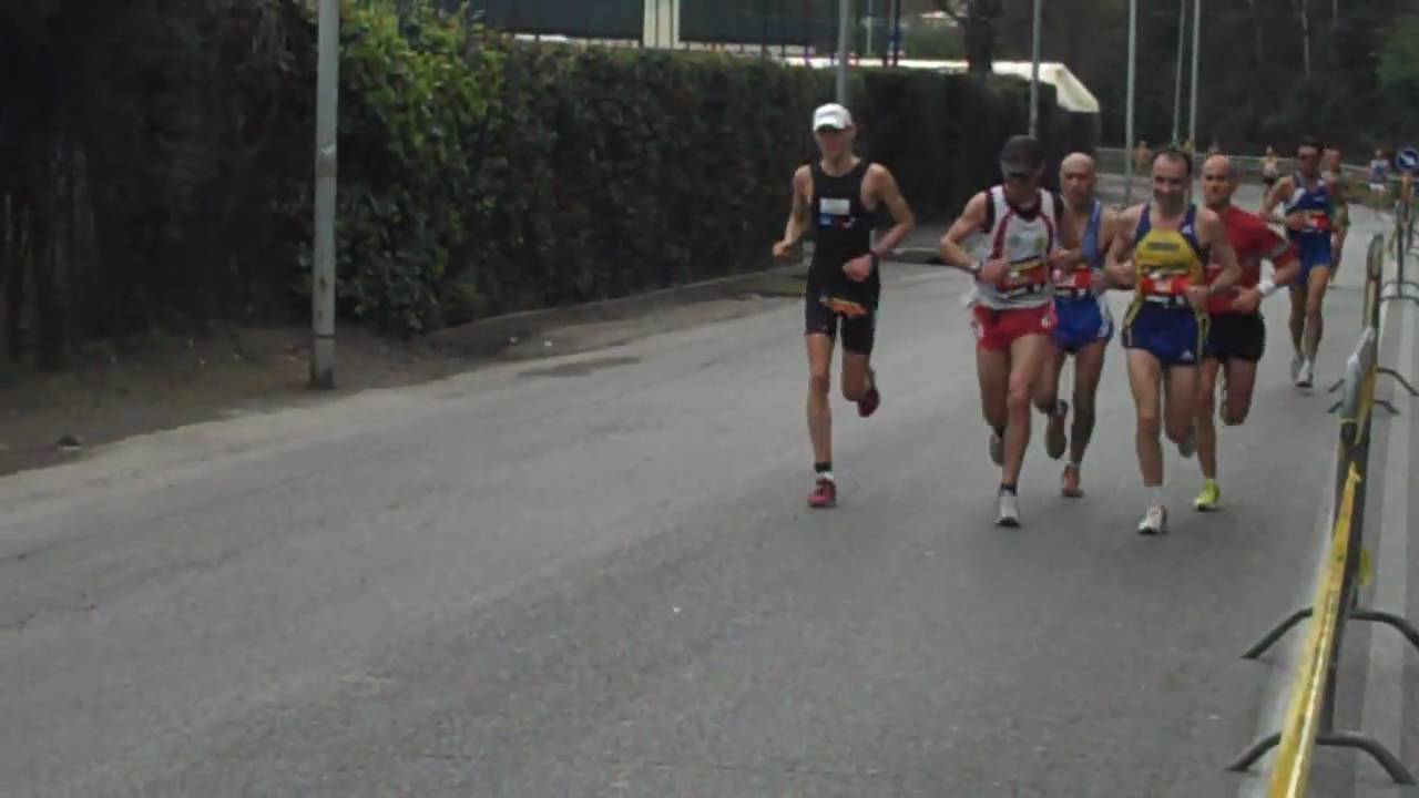 Rome Marathon 2010 - RoClubMaraton highlight - runner alex & victor
