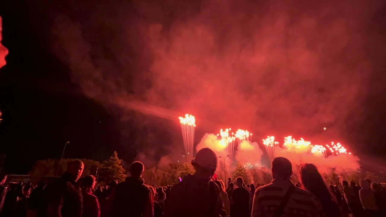 Feu d’artifice SAINT QUENTIN ( 14 juillet 2024 ) 🎆