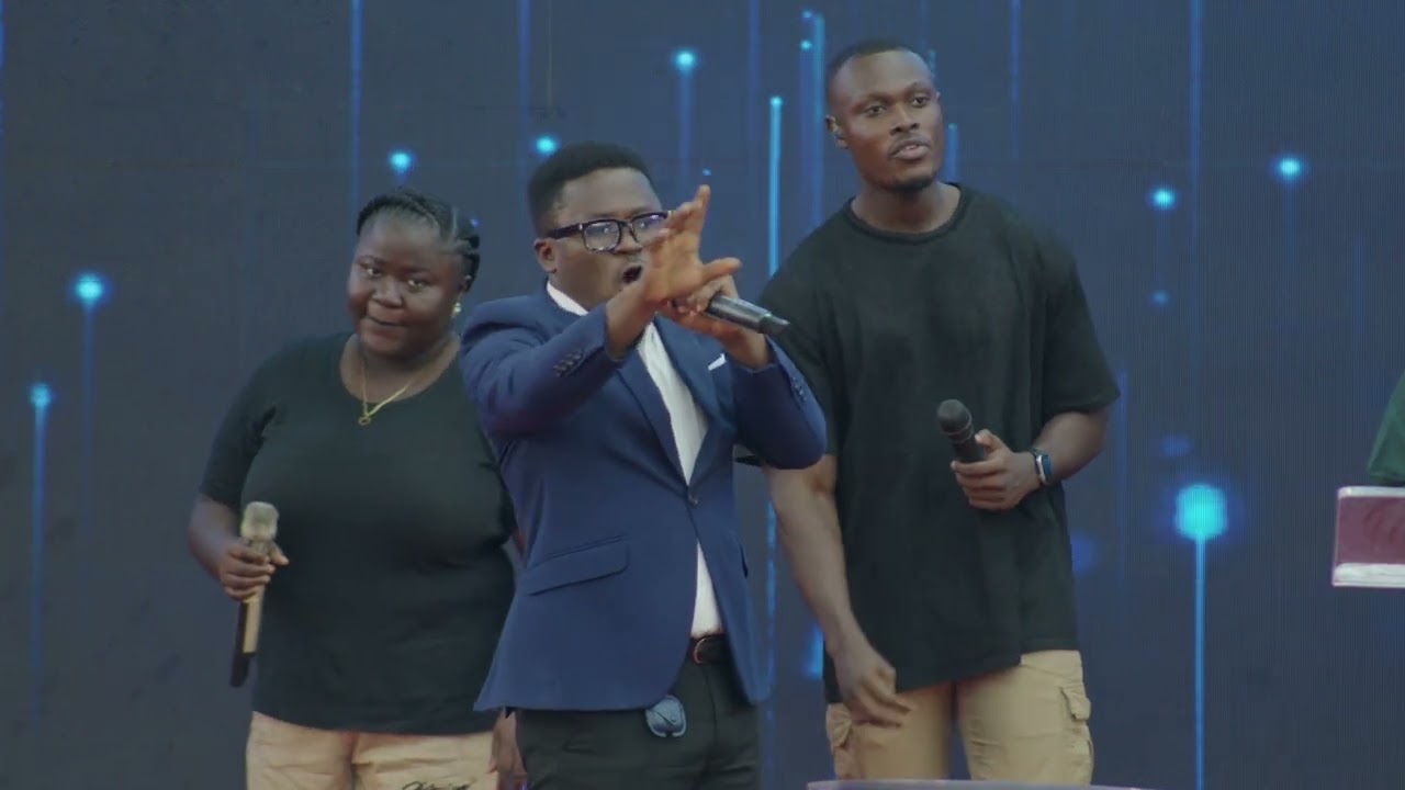 Noah Kwaku Boakye Yiadom minister's powerfully at Impartation, Mantles and Anointing service at SRM.