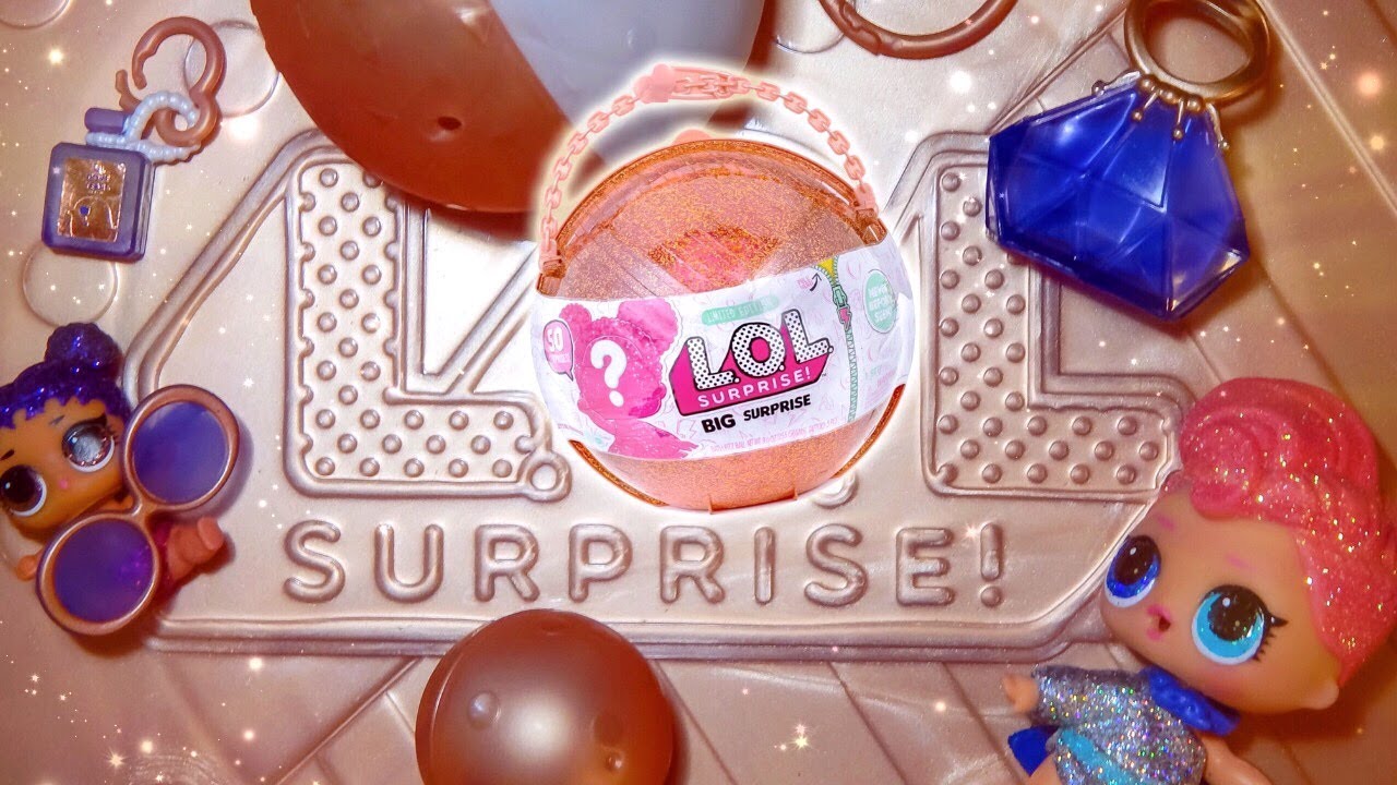 What's Inside the L.O.L. Surprise Big Surprise?!