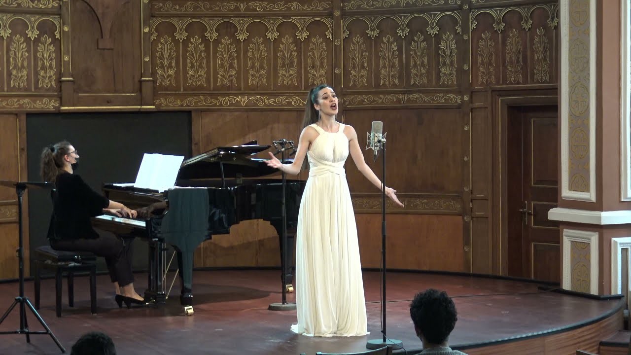 Seni Sevdim Diye, Eylül Elif Arslan