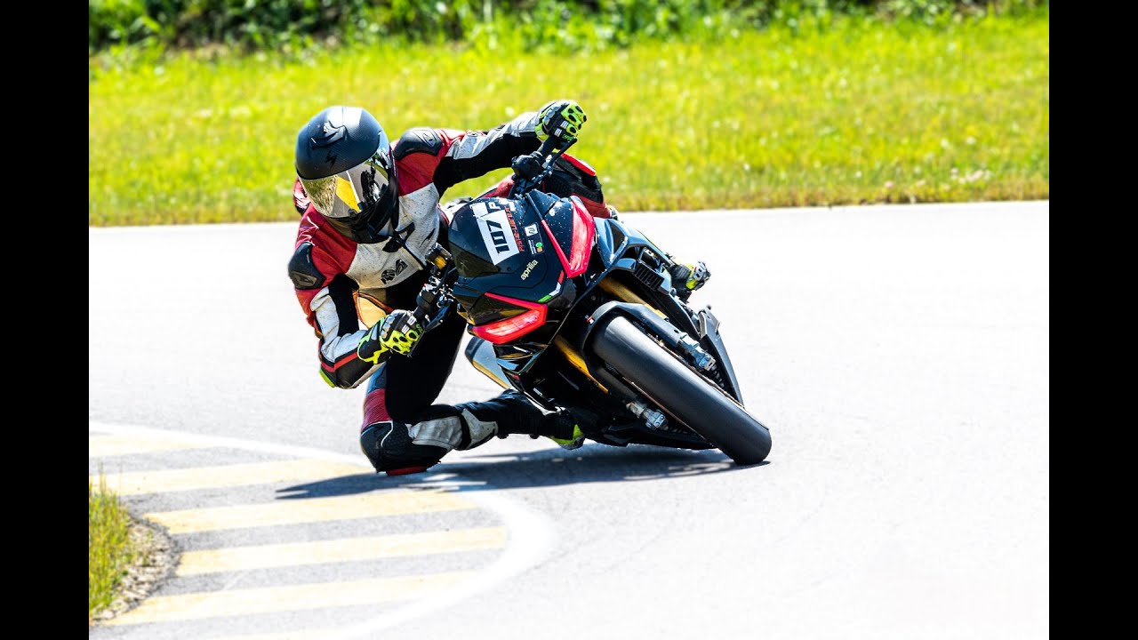 Mirecourt Aprilia Tuono V4 Factory