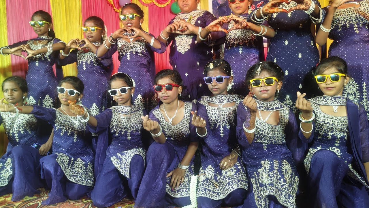 மதுர பழபழக்குது - நடனம் . Pups., Poolangulam.