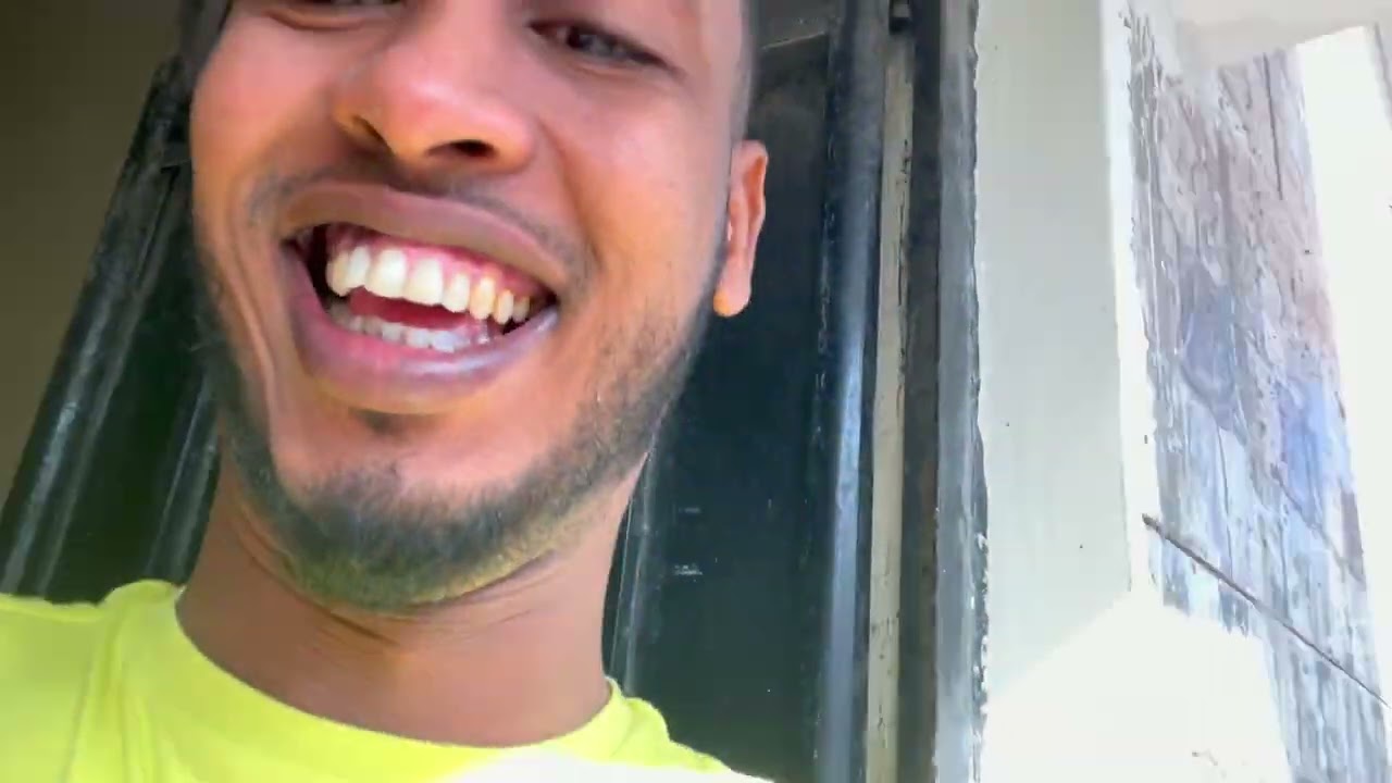 PRANK ABDITAH YARE OO MOHAMED KA QARIYAY SHAADIYO SHARAF