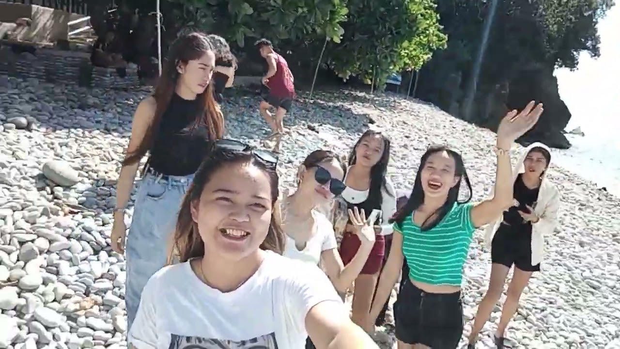 Beautiful Beach 🌊🏖️  TINAKUBTAKUBAN BEACH RESORT/ WHITE PEBBLES at Hamoraon Mercedes Camarines Norte