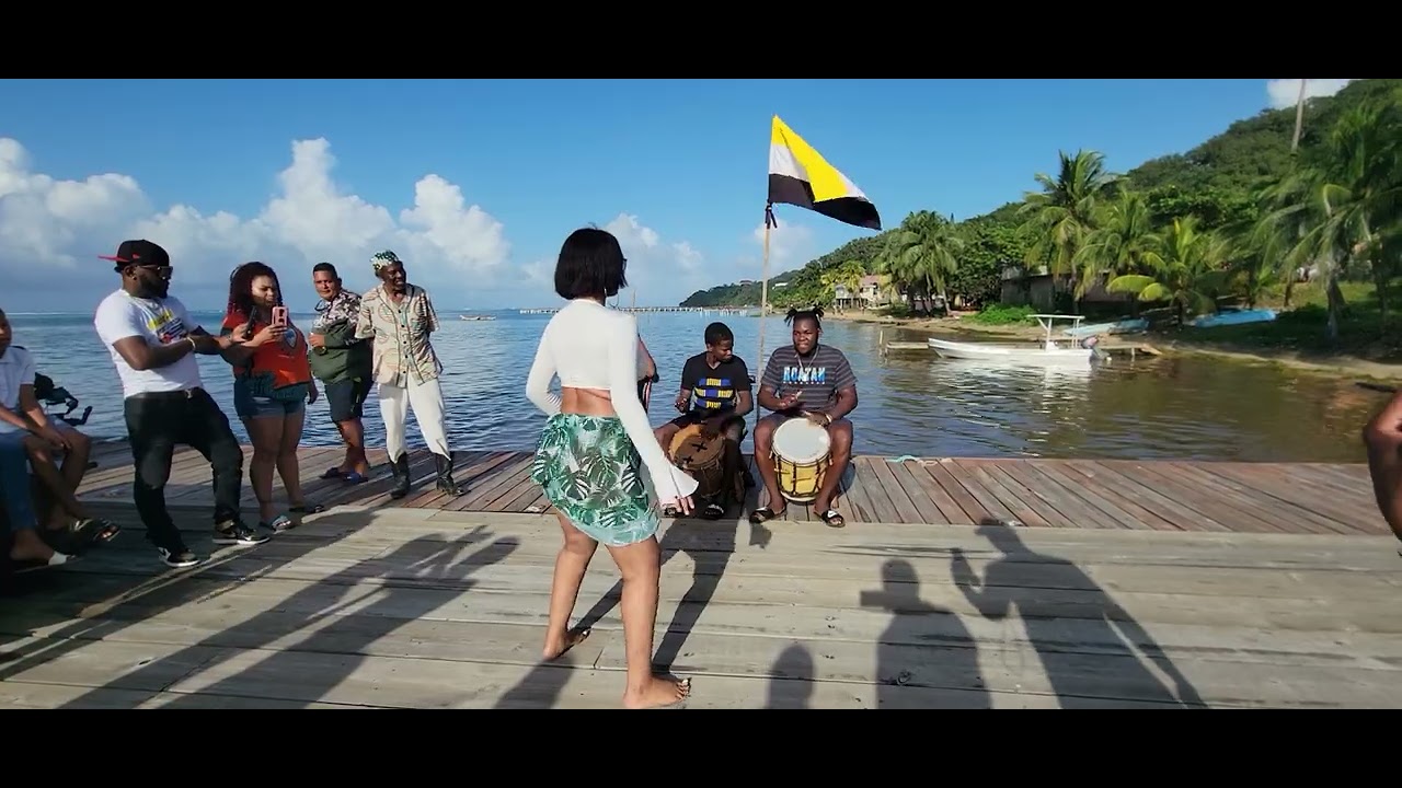 Así baila punta Jesi y Polet desde Punta Gorda Roatan.