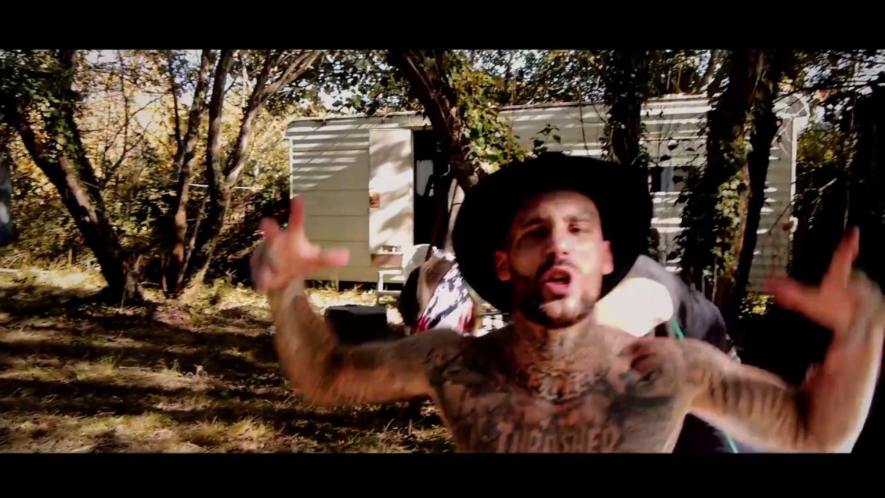 Billy Joe - Redneck Sanguinaire (Clip officiel) | EP: La Petite Maison de la Tuerie