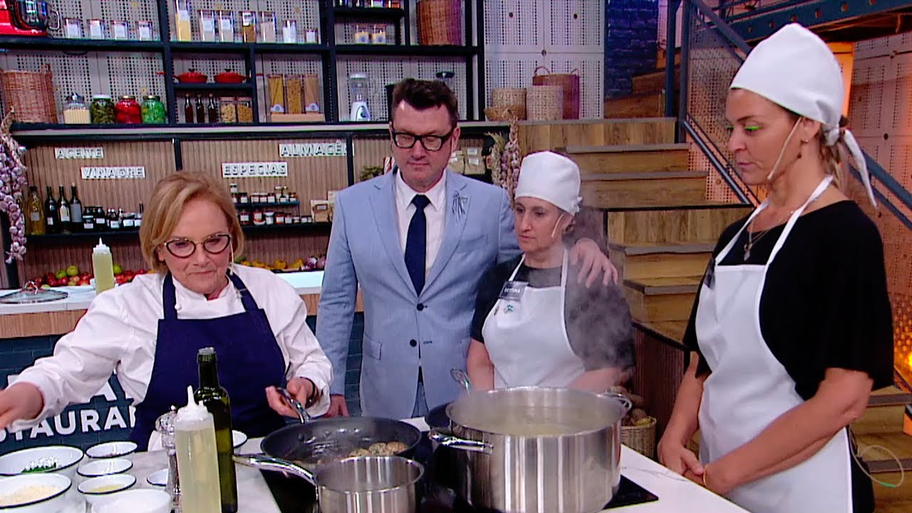 Dolli Irigoyen enseña el paso a paso del Spaghetti cacio e pepe con albóndigas de pollo y espinacas