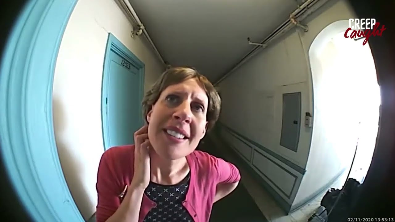 30 страшных моментов, снятых камерой дверного звонка. Часть 1