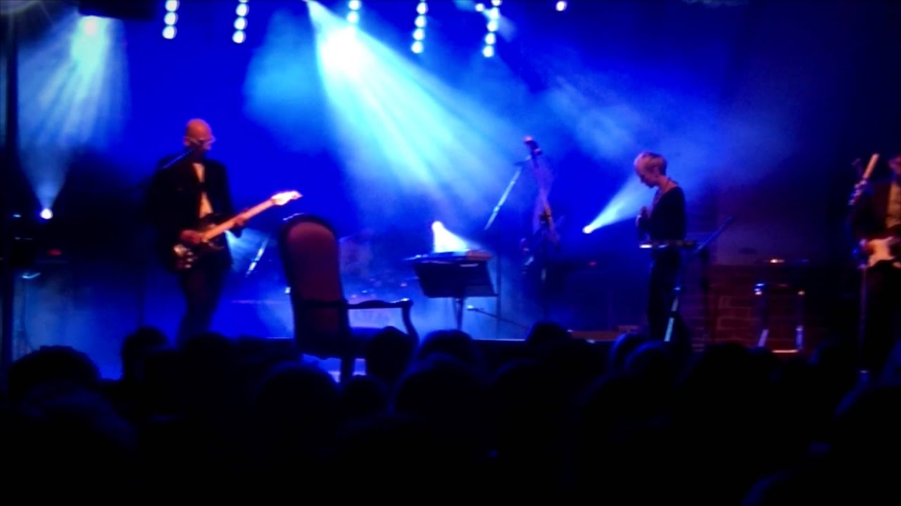 Plateau & Ania Wyszkoni - Matka od samotnych drinków
