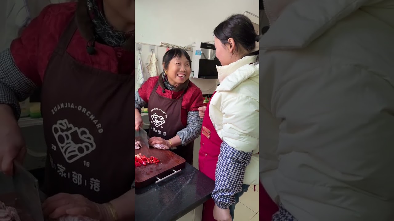 看到女儿到南昌看到老爸老妈
眼泪禁不住的下来
只想时光慢点在慢点