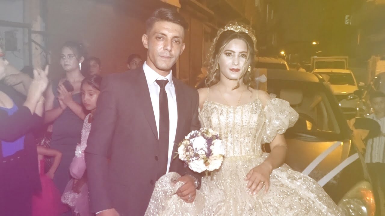 ROMAN DÜGÜNLERİ- ONUN GÜLÜŞÜ VARKEN BAŞKASININ KAHKASINDAN BANANE AZO-KAMERA TUNCAY FOTO