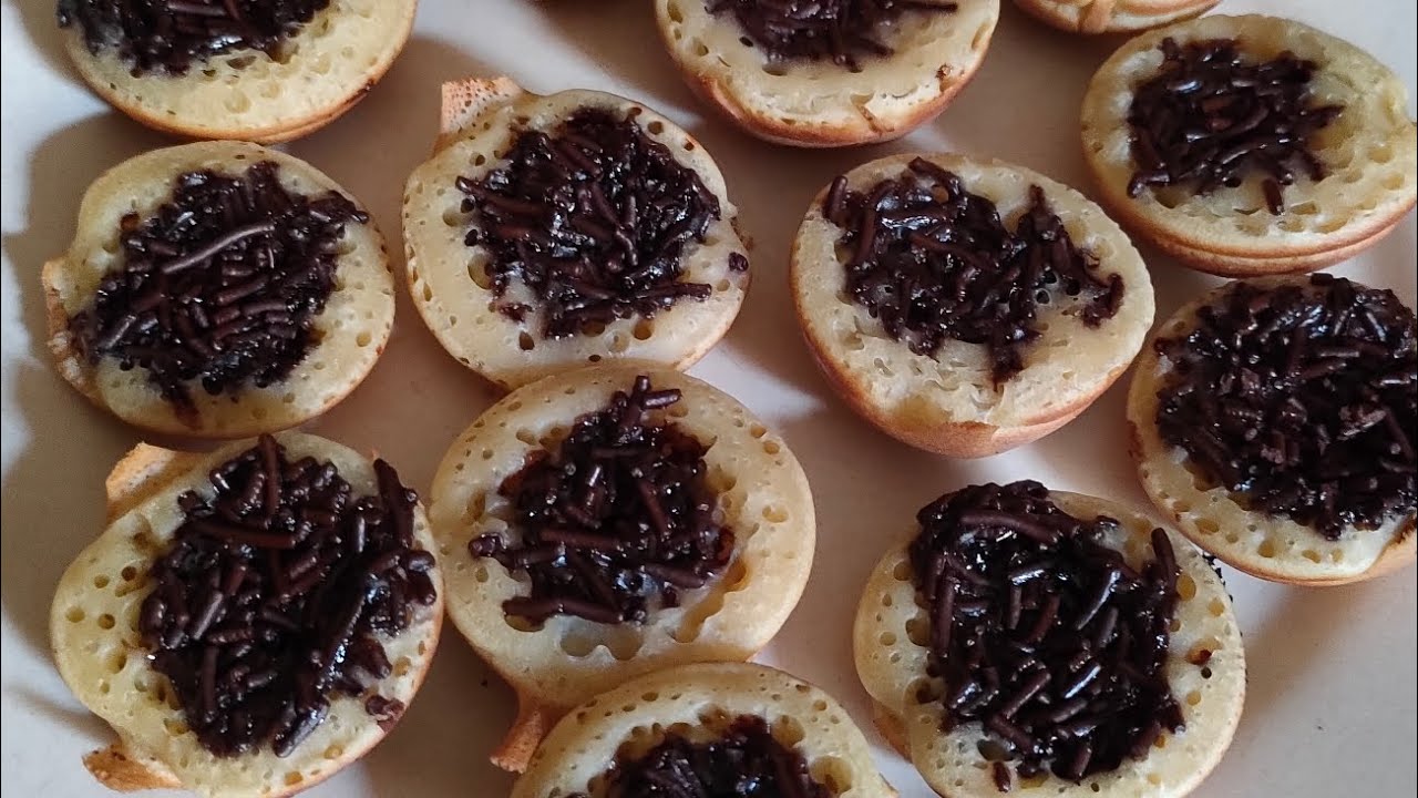 KUE CUBIT 