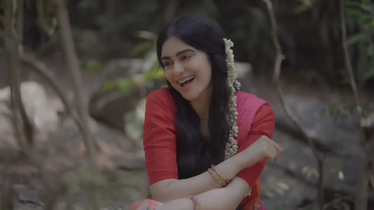 Adah Sharma । Thangamey - Song cover -Paava Kadhaigal - Tamil #adahsharma #songcover #cover #tamil