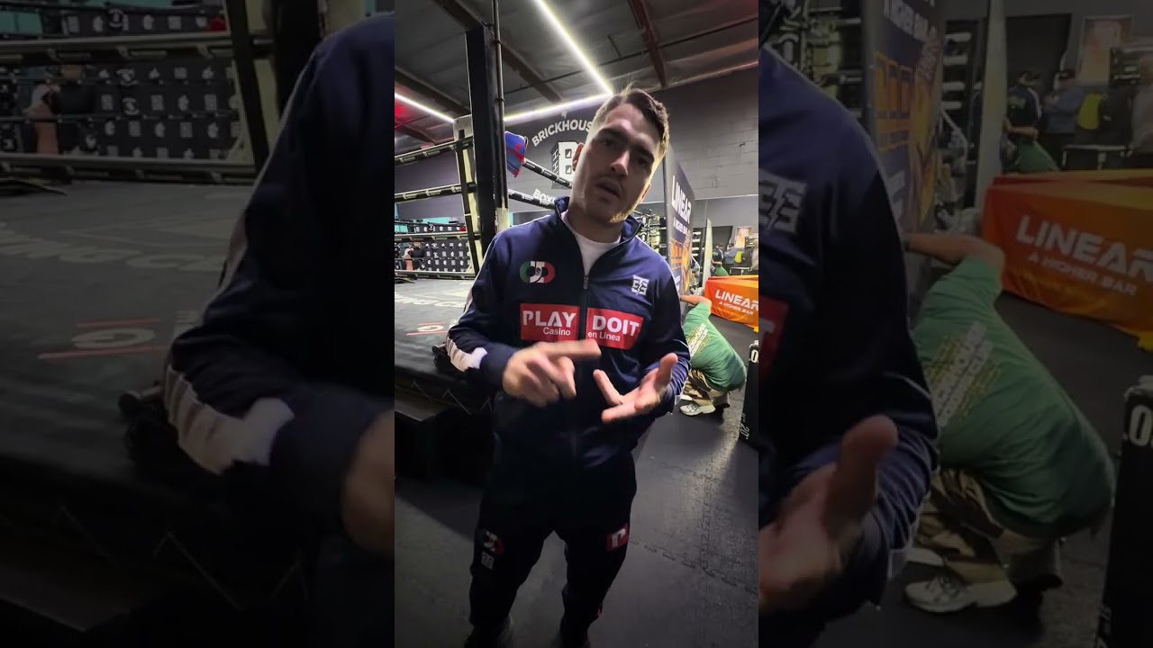 Oscar Duarte gives Richardson  hitchins the bird