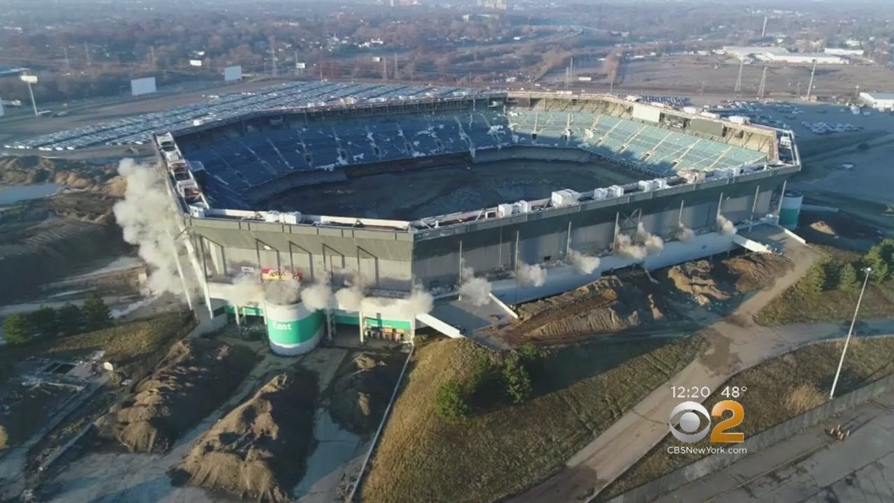 Blasts Fail To Bring Down Detroit's Pontiac Silverdome