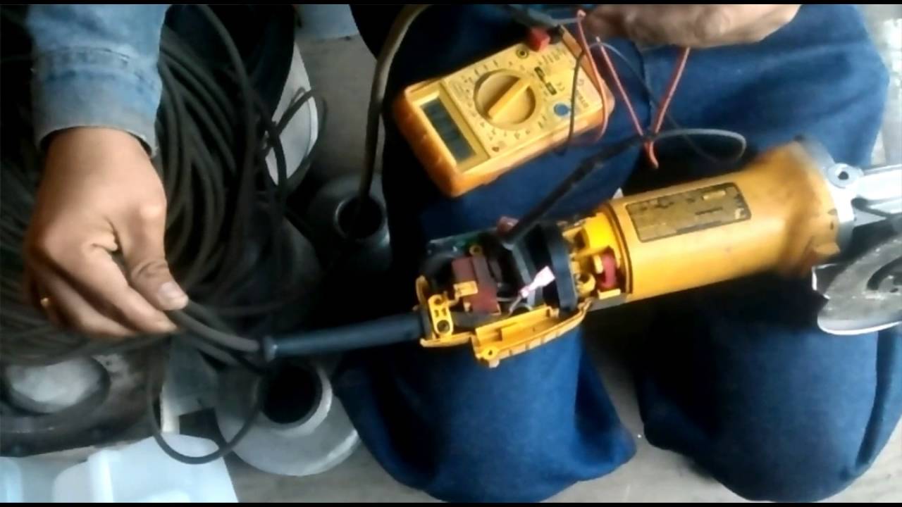 Reparando Amoladora DeWALT