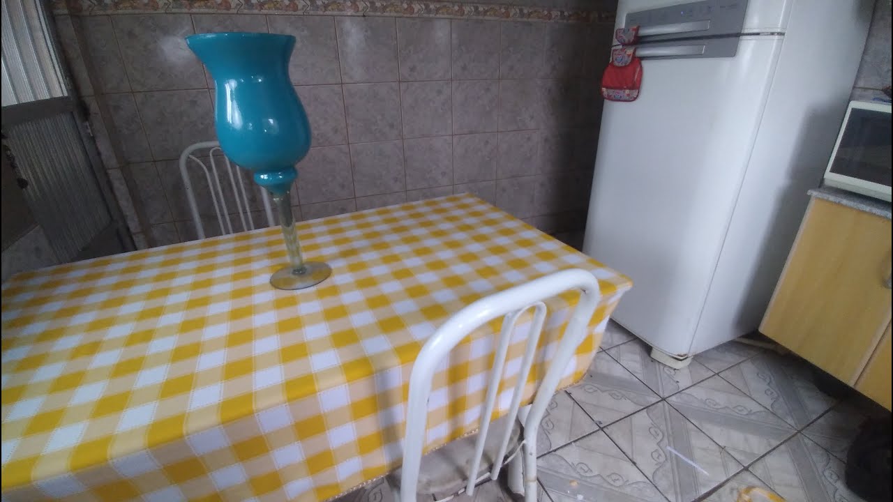 Toalha de Mesa em Oxford com Encaixe